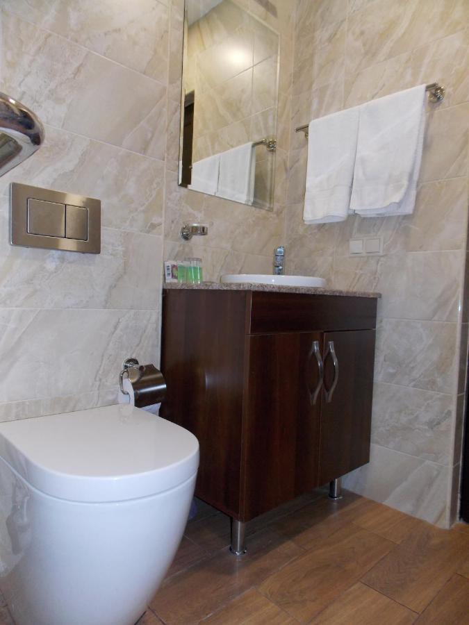 Elite Apartment Yerevan Bagian luar foto